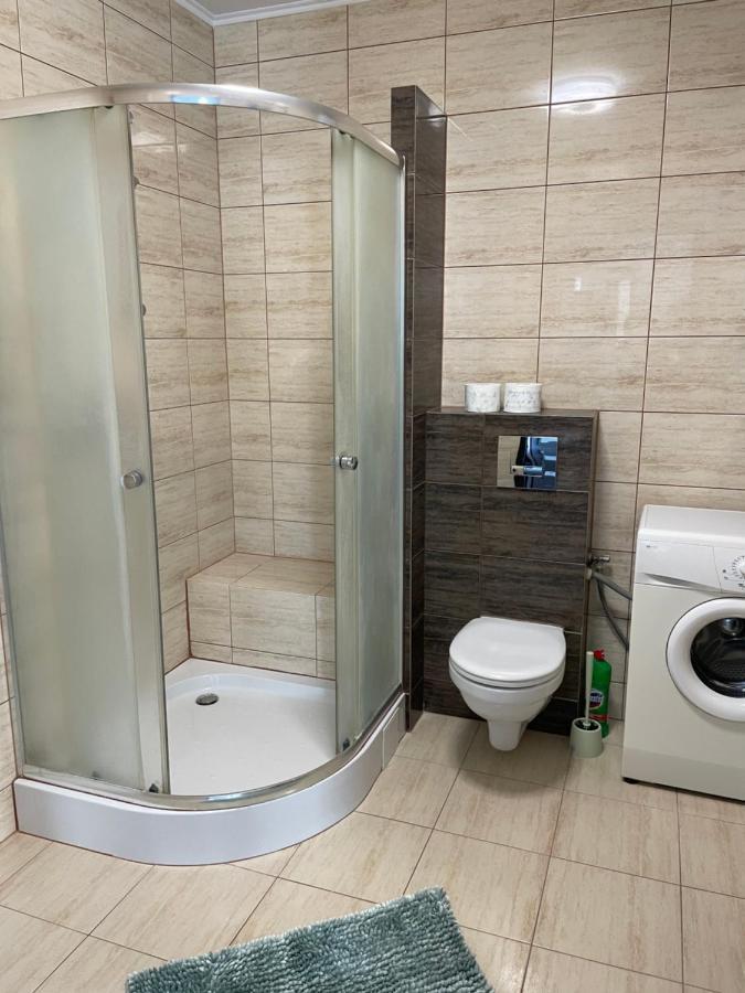 Komfortowe Studio 52 M2 W Centrum Grojca Grojec  ภายนอก รูปภาพ