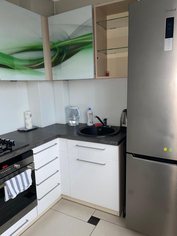 Komfortowe Studio 52 M2 W Centrum Grojca Grojec  ภายนอก รูปภาพ
